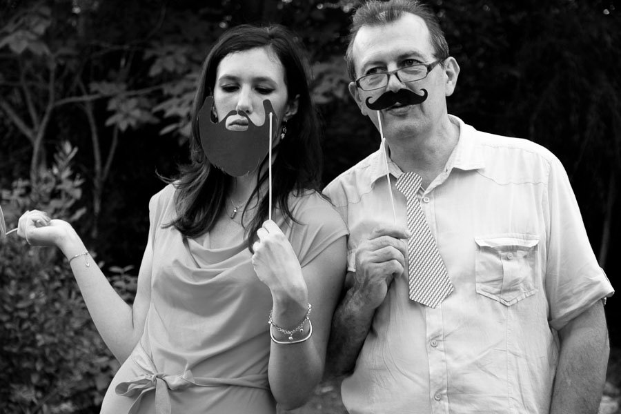 Moment de complicité père et fille sur un mariage près de Toulon Kalone