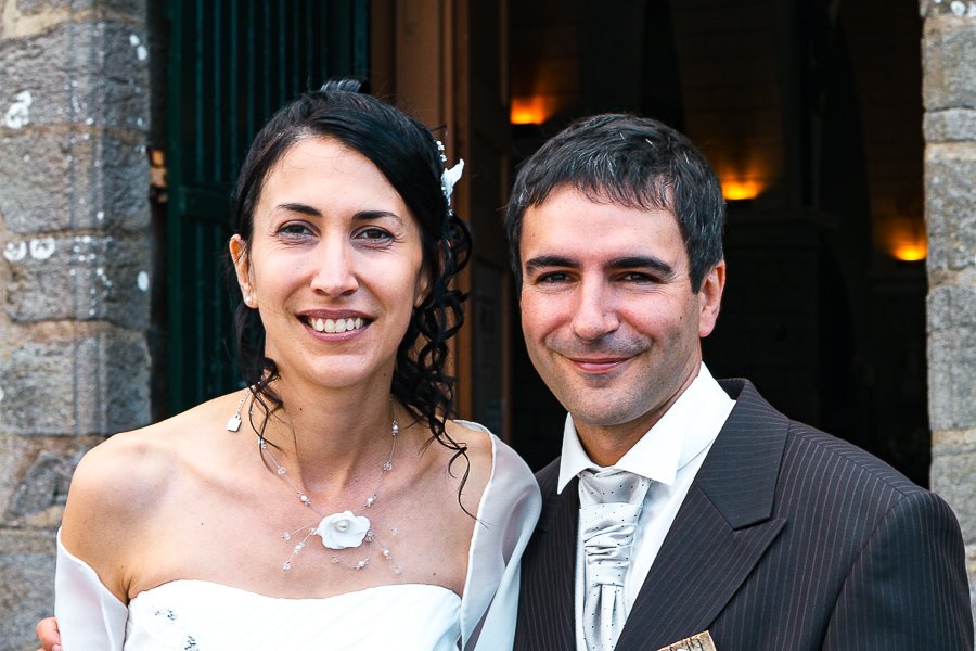 Portrait de couple sortie d'église dans les alentours de Draguignan