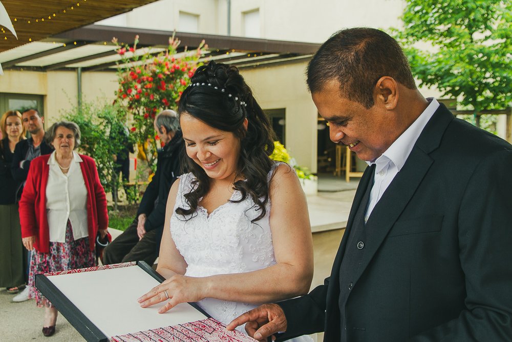 Un beau cadeau artisanal pour les jeunes mariés a Apt